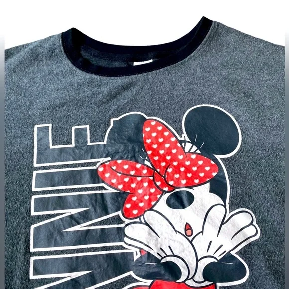 SOLD
DISNEY Minnie Mouse rare Gray Crew Neck Sweatshirt L (11/13) cotton shirt - Picture 2 of 15